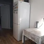 Dormitorio Acogedor En El Centro En Piso Compartido Con Bano Privado