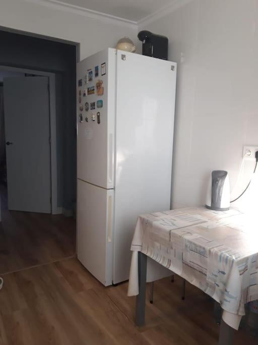 Appartement Dormitorio Acogedor En El Centro En Piso Compartido Con Bano Privado *